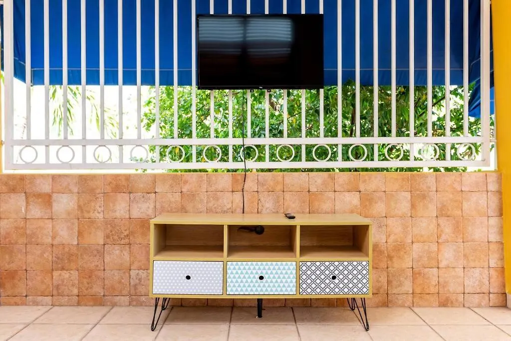 カボ・ロホ Casamares Oasis Vacacional Con Piscina Y Barbacoaヴィラ 0*,  プエルトリコ